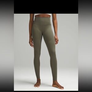 Lululemon Align army green 28 in legging.
